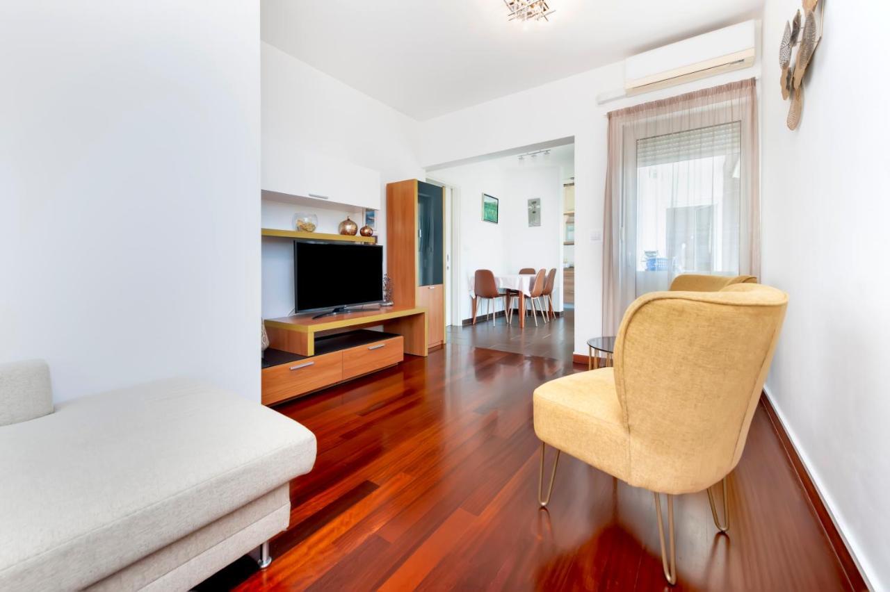 Apartment Anerol Ровинь Экстерьер фото